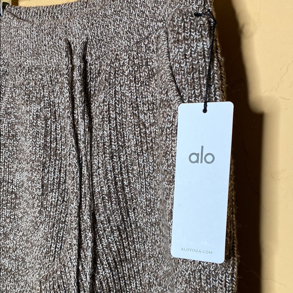 NWT Alo Marl Sweater Joggers #1 of 2 set - Picture 8 of 10